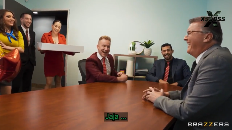 Jewelz Blu – Fiesta Sorpresa de la Empresa