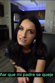 Silvia Saige – El Hijo de Mamá Recibe algo Agradable